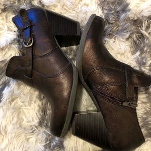 Brown Ankle Boot Heel